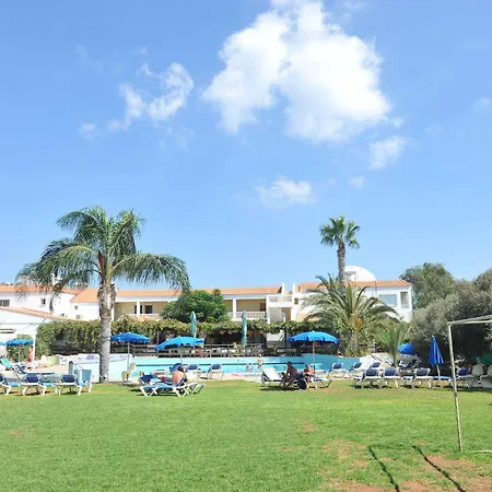 Captain Karas Holidays 3* Protaras