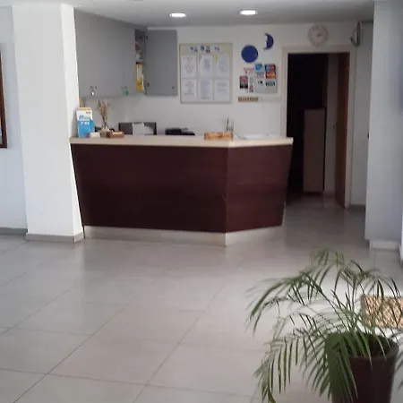 Captain Karas Holidays Apart-hotel