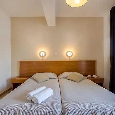 Captain Karas Holidays Apart-hotel 3*