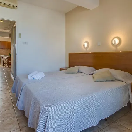 Captain Karas Holidays Apart-hotel Protaras