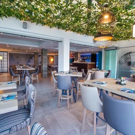 Captain Karas Holidays 3* Protaras